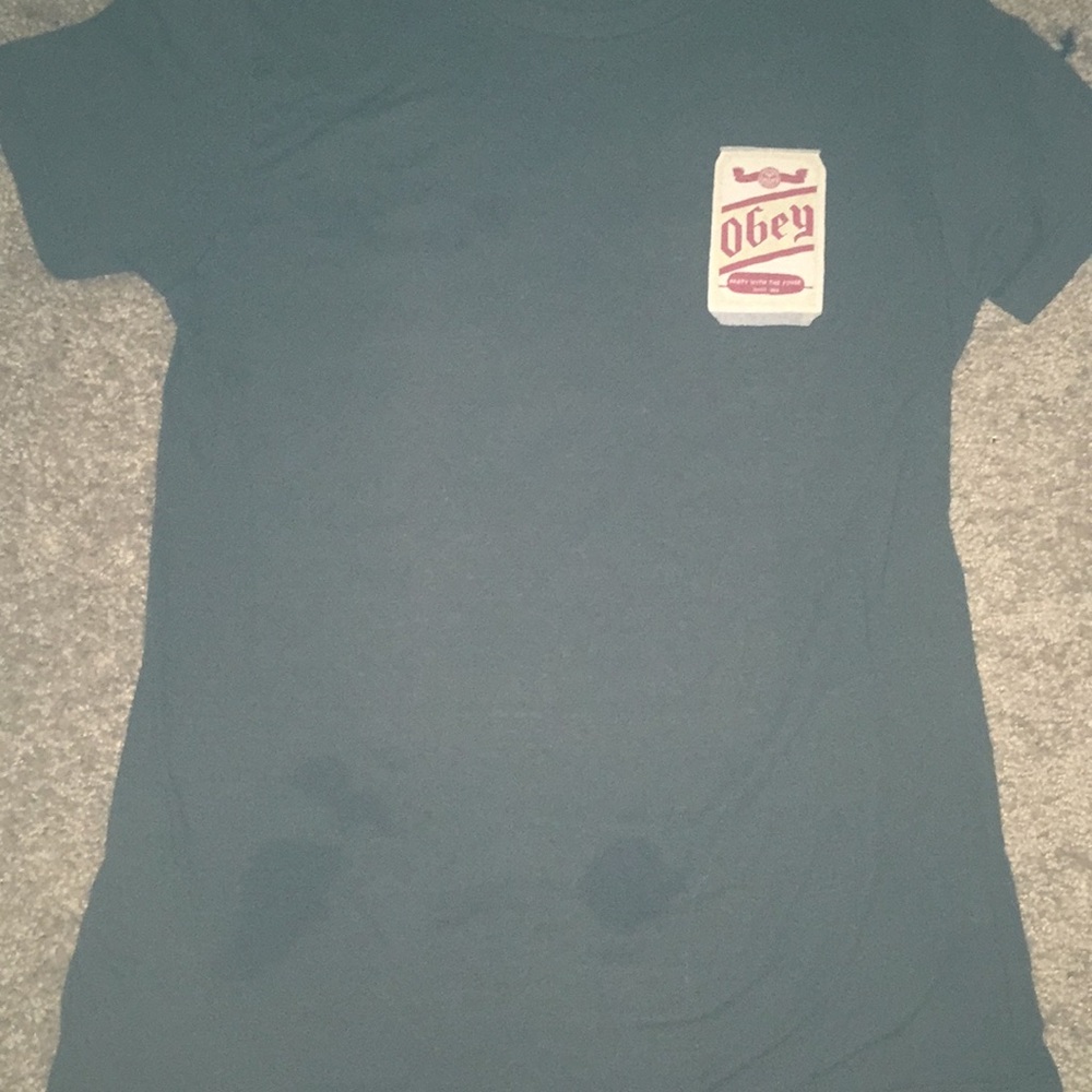 Obey Men’s Small Tee